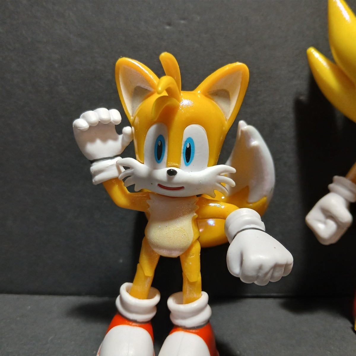 SEGA Jakks Sonic the Hedgehog SUPER SONIC Yellow 4