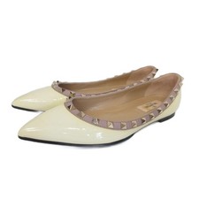 Valentino Garavani VALENTINO GARAVANI Flat Shoes Rockstuds Pumps Patent Leather