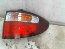 Feu arrière Toyota PREVIA