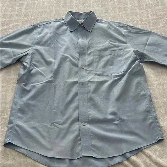 Cabela's Men's Sky Blue Short Sleeve Crisp Cotton Button Down Shirt, Sz M, NWOT - Image 3 of 4