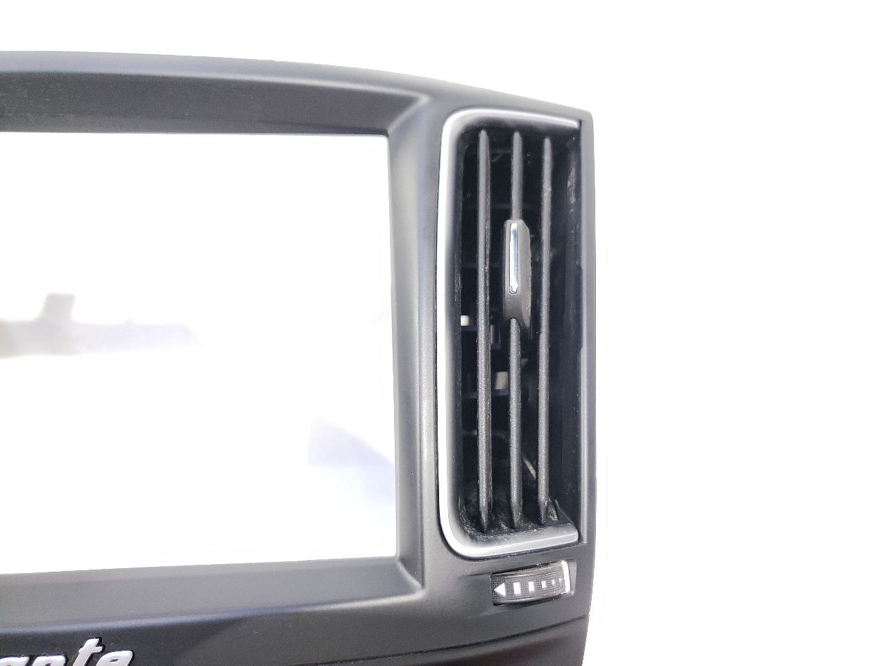 2017 18 19 20 21 2022 Maserati Levante OEM Center Radio Dash Bezel With Vents