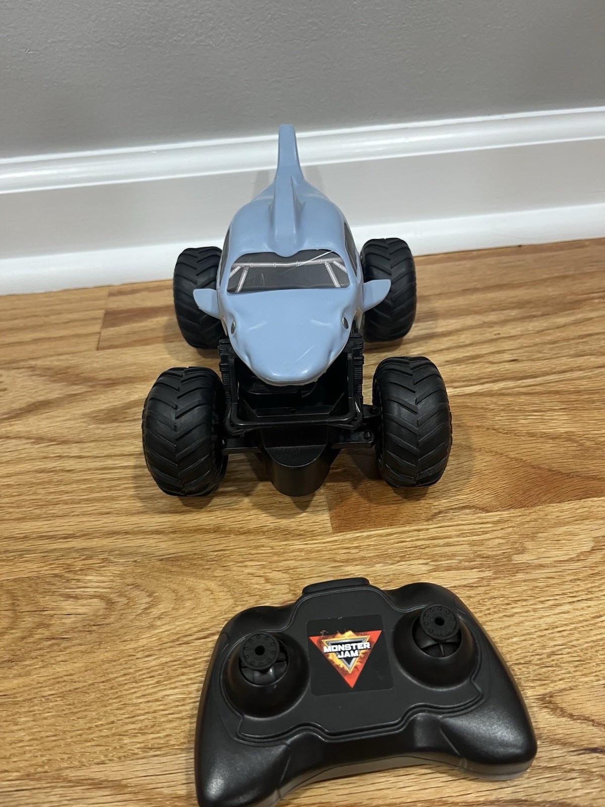 Picture 5 of 6