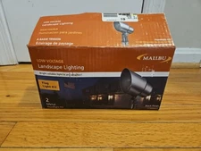 Malibu Low Voltage Landscape Lighting Garden Flag Light Floodlight Combo Kit 