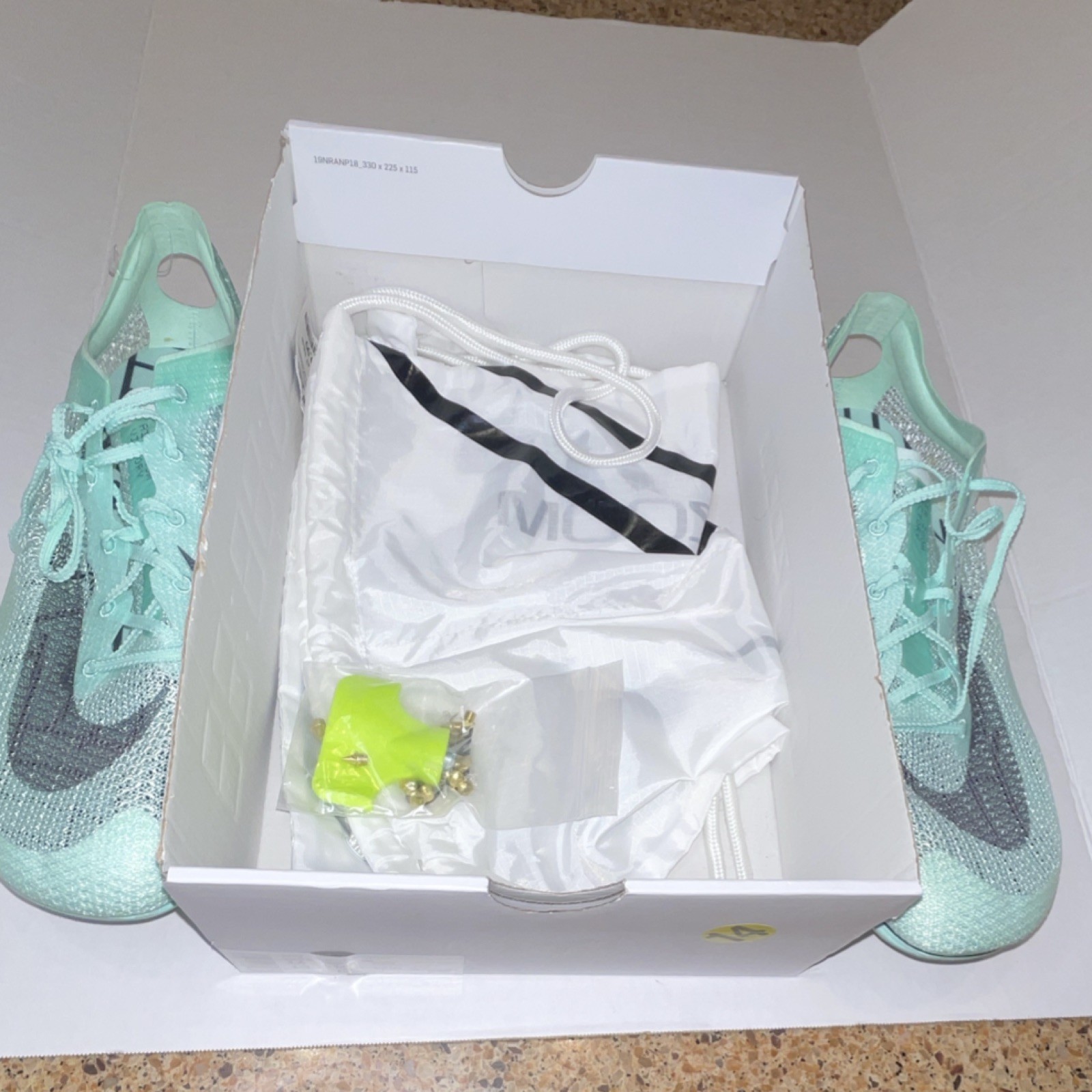 Nike Air Zoom Victory Track Running Mint Foam DR9908-300 original box(no lid). thumbnail 6