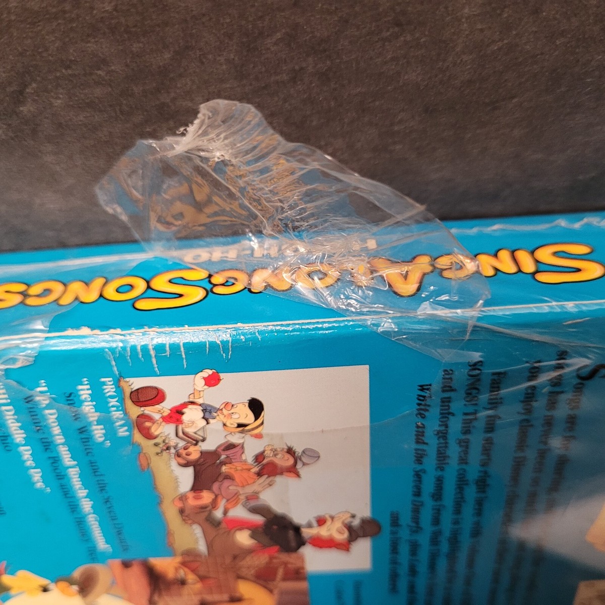 ゲッティング・イーブン　VHS　字幕版 日本人/Japanese) Opening to The Great Mouse Detective 1999