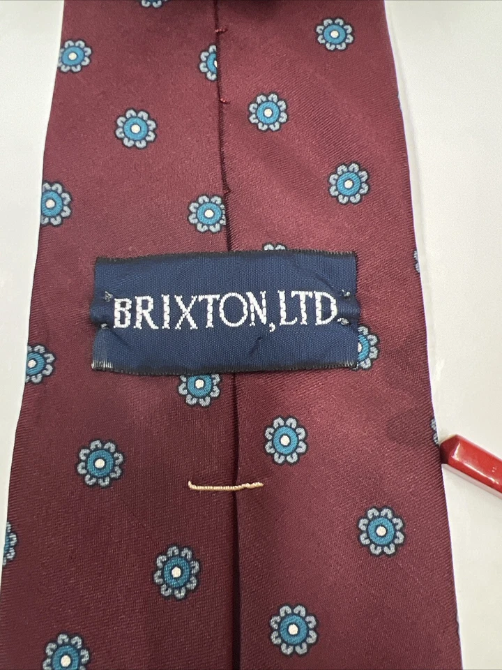 BRIXTON, LTD. 男式领带手工制作 100% 真丝意大利印花 56 英寸红色带雏菊 — 第 3/4 张图片