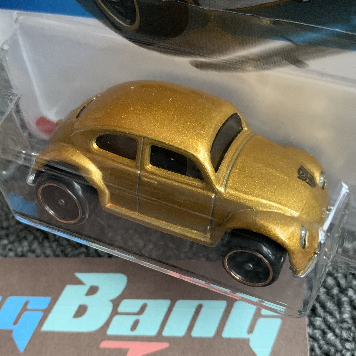 (5点) ホットウィール トランスフォーマー #バンブルビーなど Chuck's Reviews Hot Wheels/Transformers Bumblebee - YouTube