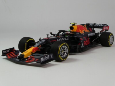 ミニカー MINICHAMPS RB16B SERGIOPERREZ 1/43 Amazon.com: Minichamps 410211611 1:43 Red Bull Racing Honda RB16B