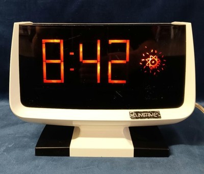 Tamura Electric LUMITIME KT-10B digital table clock 100V