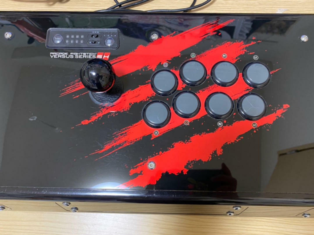 Team Mad Catz Arcade FightStick Versu