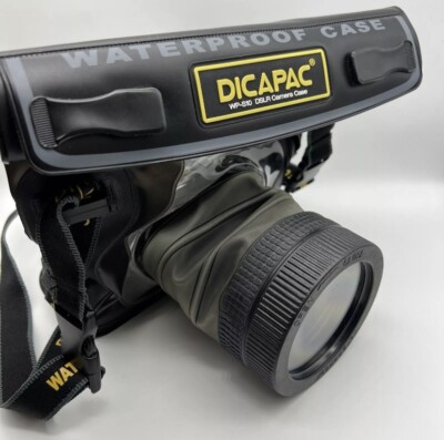 DiCAPac DIWPS10 WP-S10 Waterproof Case For Professional SLR cameras VGC