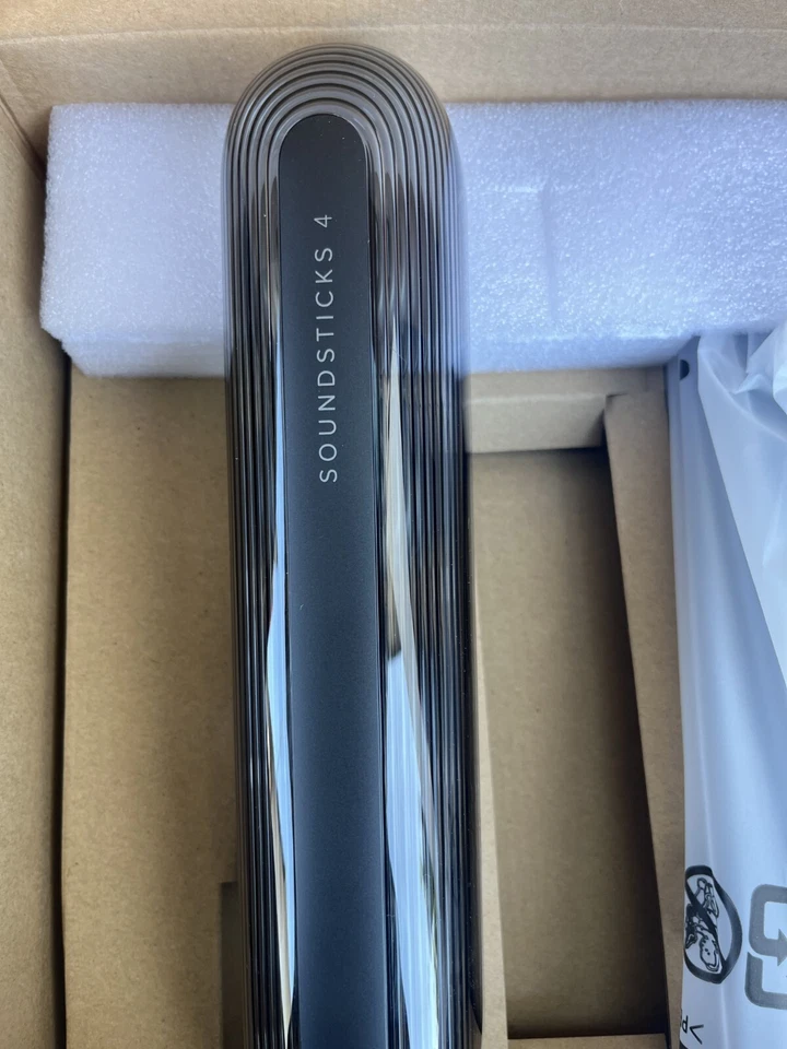 Harman Kardon SOUND STICKS4 Altoparlante Bluetooth Wireless COPPIA - Immagine 2 di 4