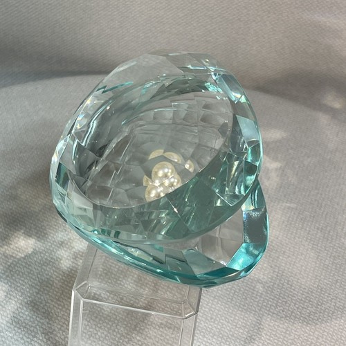SD Simon Designs Blue Crystal Oyster with Pearl - Picture 2 of 11