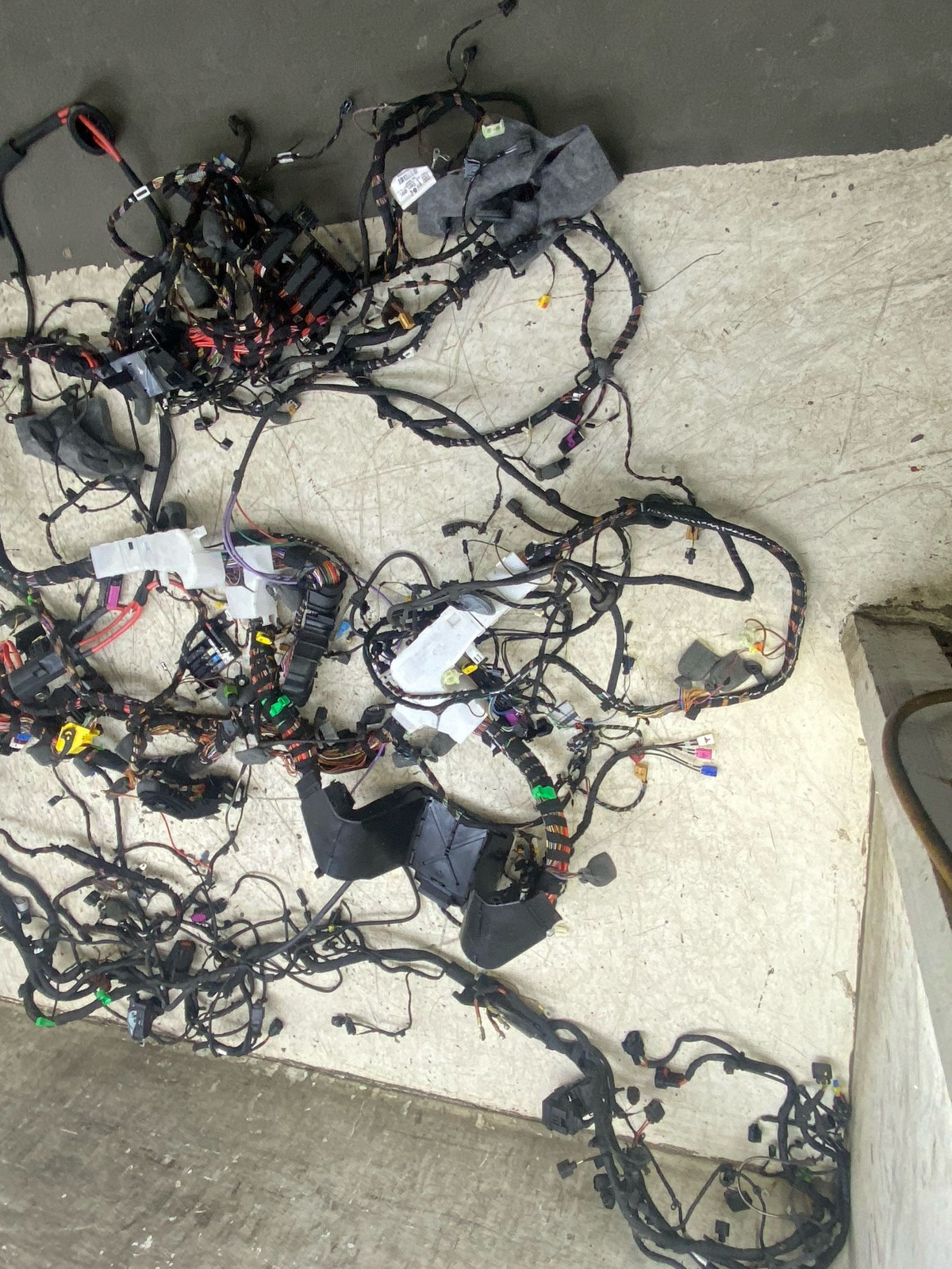 2016-2020 BENTLEY BENTAYGA OEM 6.0L W12 MAIN CABIN BODY WIRE HARNESS 36B971051JT