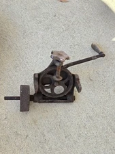 Vintage Antique Sickle Bar Knife Grinder Sharpener Hand Crank Farm Tool CastIron