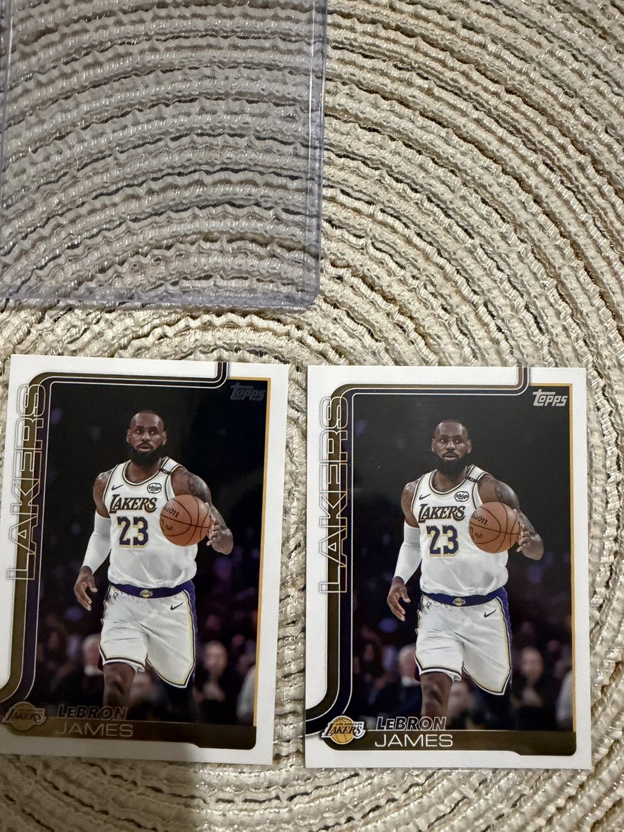 🏀 2025 Topps Lebron James Blue Back Error SP Variation #150