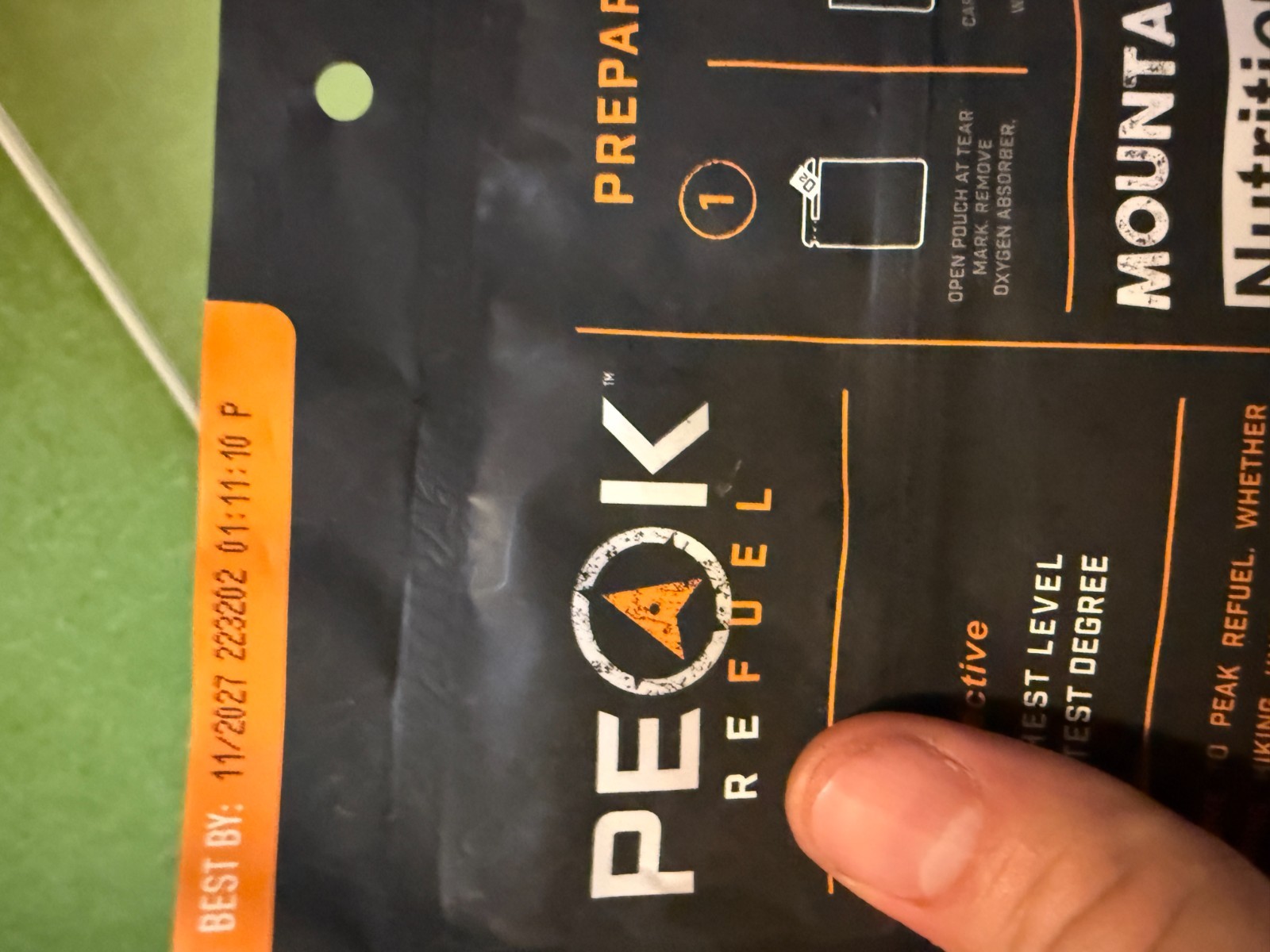 Peak Refuel Granola Breakfast Duo – Strawberry & Mountain Berry – 2 Meal Pack