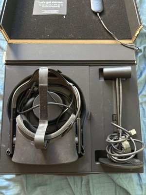 Oculus Rift 1 mit Rift Touch-Controllern