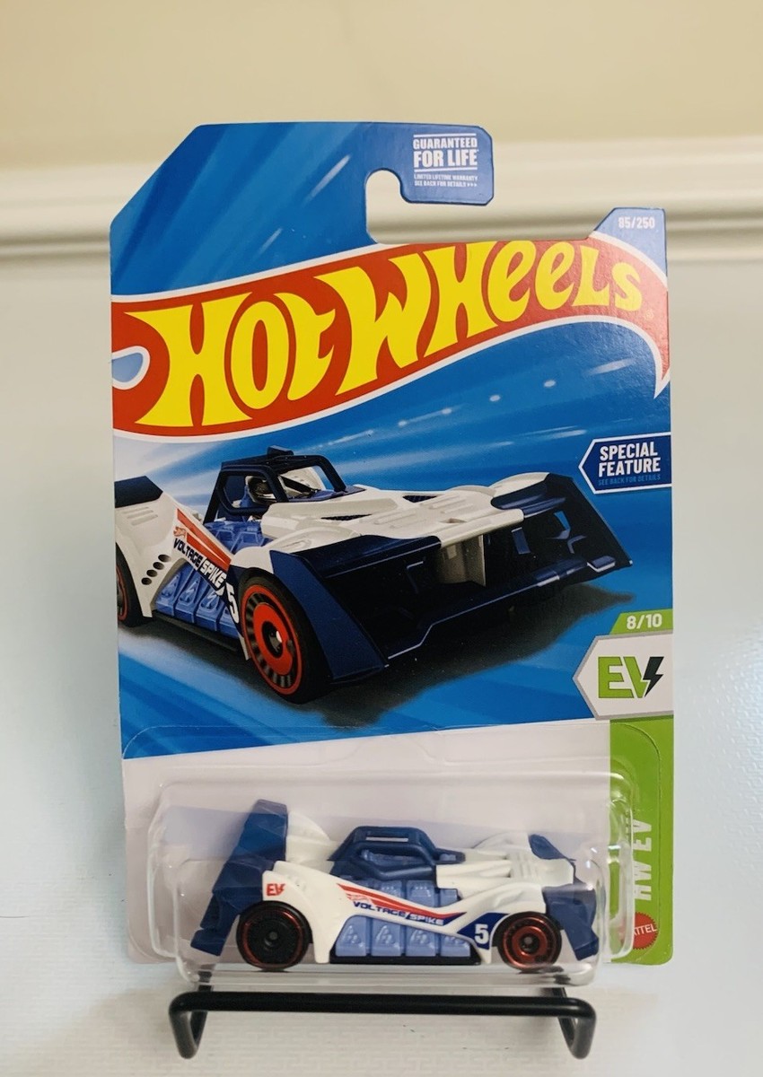 2026 HOT WHEELS VOLTAGE SPIKE Special Feature WHITE 85/250 HW EV