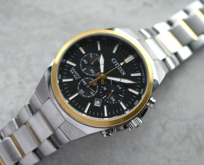 Citizen Chronograph Herrenuhr WR1100 bicolor schwarzes Ziffernblatt 42mm Armband Datum