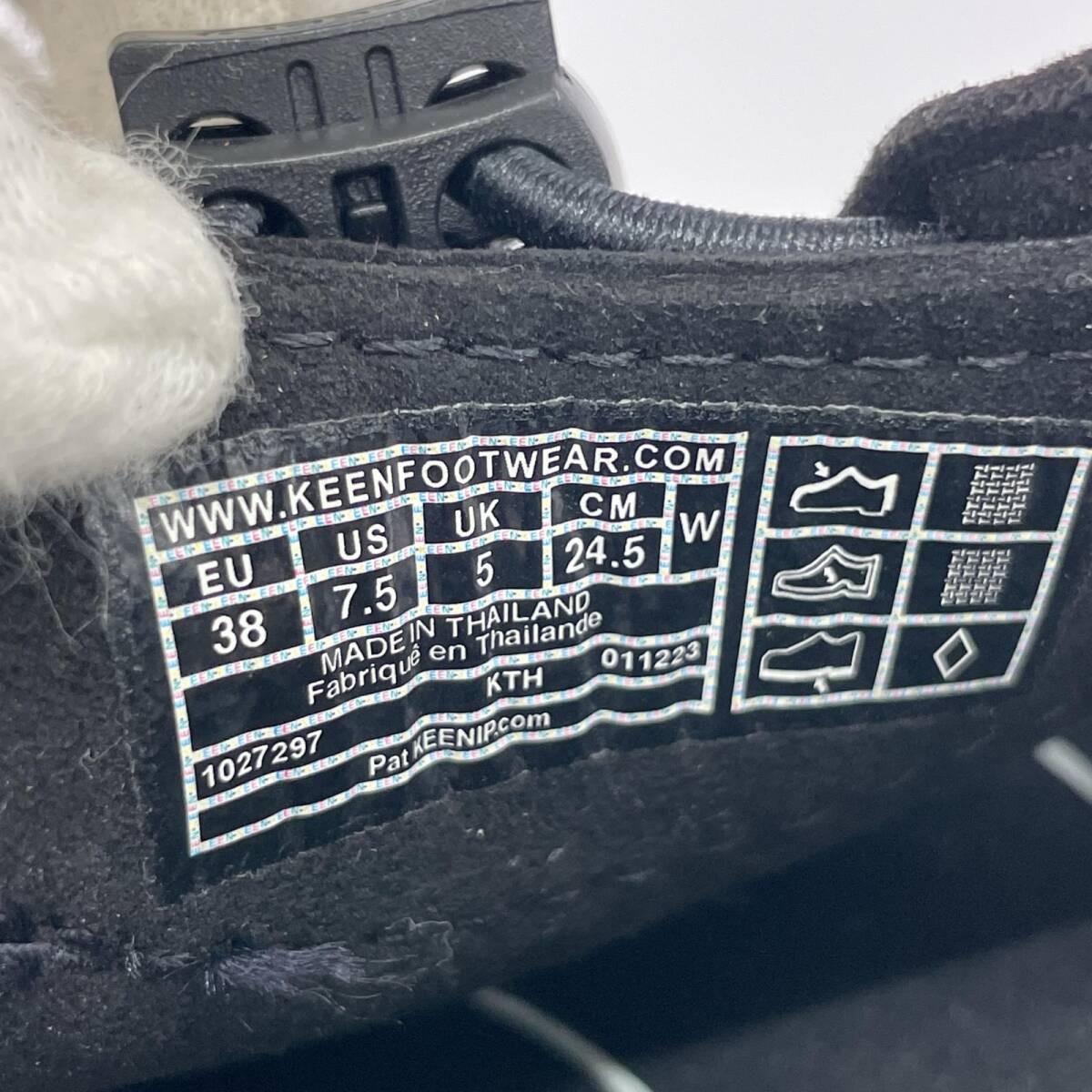 Sandali Keen neri 24 5 cm usati con usura e piccolo sporco