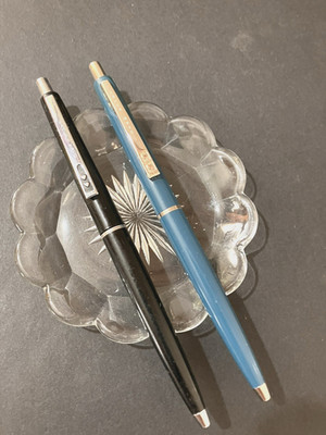 VINTAGE LOT, (2) PAPER MATE  MALIBU'' BALLPOINT PENS, USA, VERY GOOD CONDITION