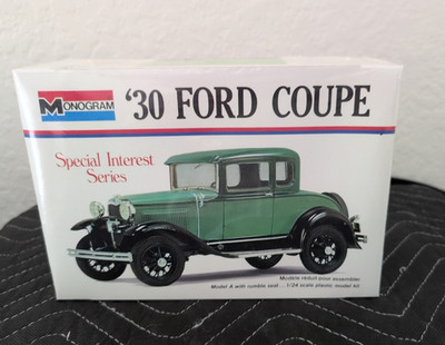 Monogram '30 Ford Coupe Special Interest Series 1/24 Model Kit 7551 NEW IN BOX!!