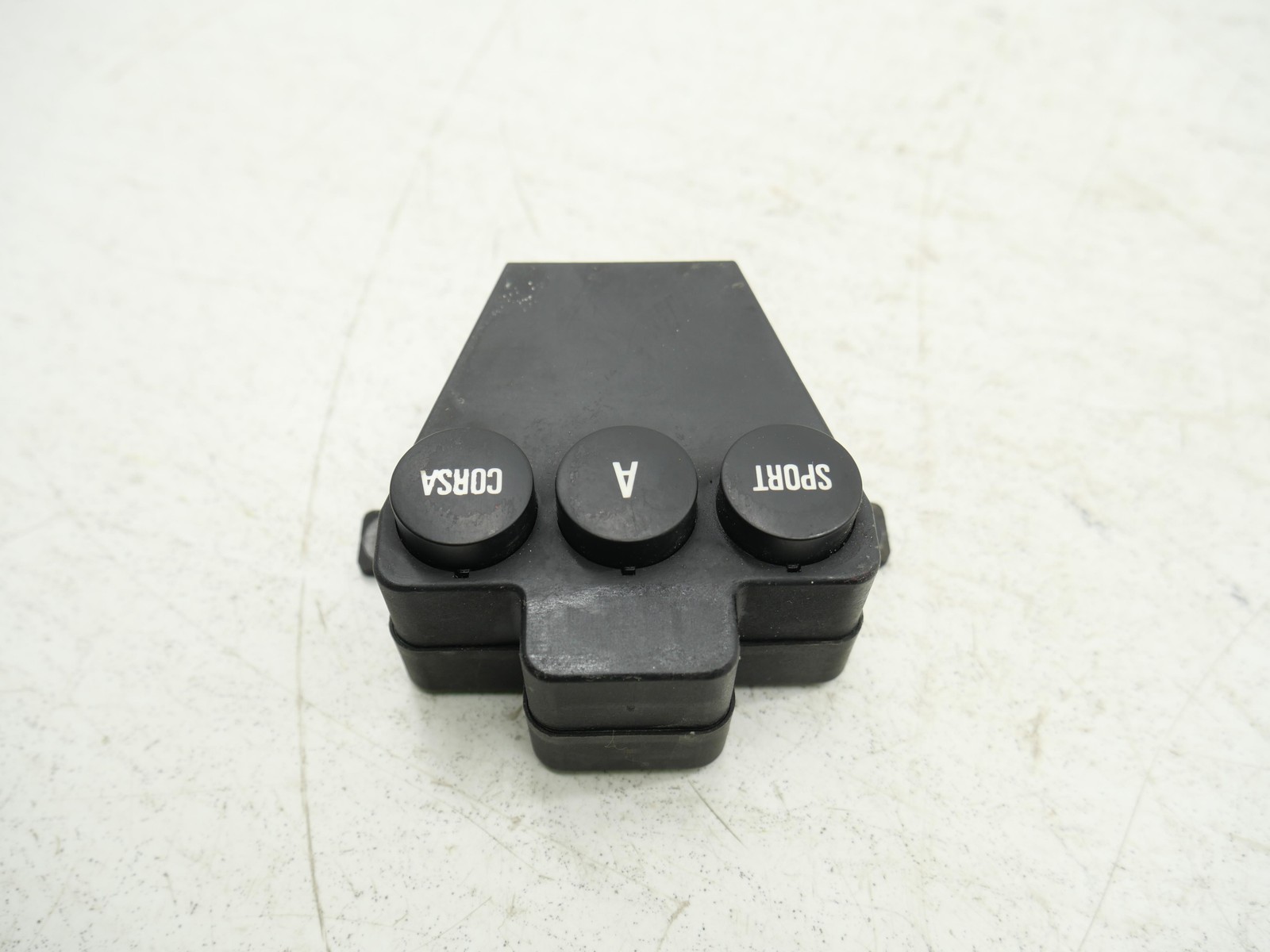 Used Driver Select Button Switch Panel 20092013 Lamborghini Gallardo LP5 G2U