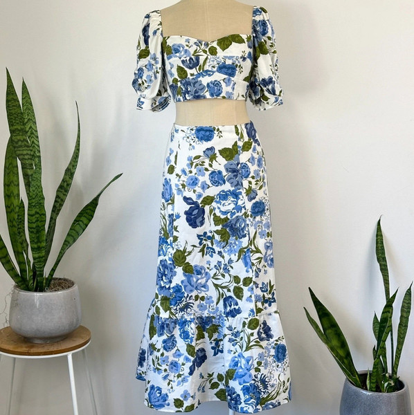 REFORMATION - FLORAL MAXI SKIRT & CROP TOP SET - BLUE - AU 10
