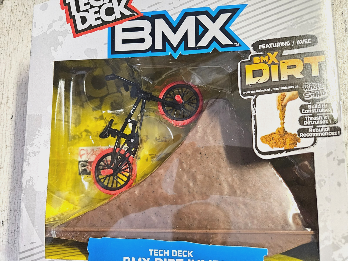 Tech Deck BMX Dirt Jump Set w/ Exclusive CULT crew Bike & Kinetic