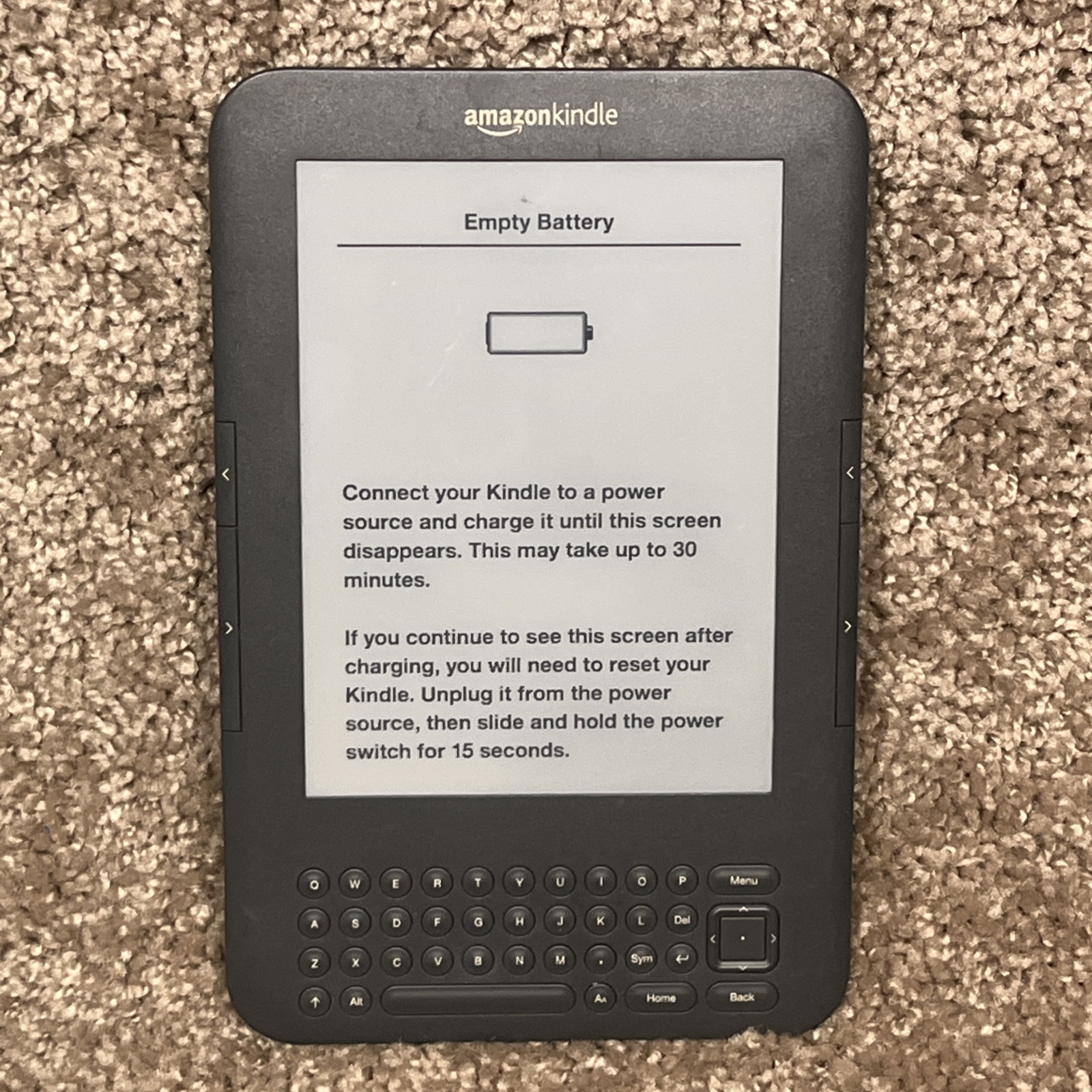Amazon Kindle eReader 3rd Gen Model D00901 4GB Wi-Fi 6