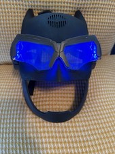 2017 DC Justice League Batman Voice Changing / talking Tactical Light-Up, Helmet