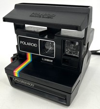 Vintage Polaroid One Step 600 Land Camera With Strap - NICE 