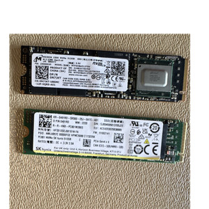 S51220157 SK hynix 512GB SATA 2.5インチ SSD 1点 厚み約7㎜【中古動作