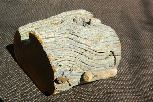 Original Carved Wooden Trinket/Jewelry Box a One of a Kind - Picture 2 of 8