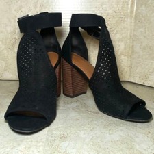 Womens Black Open-Toe Block Heel Sandals With Ankle Straps  Buckle Closure Sz 8