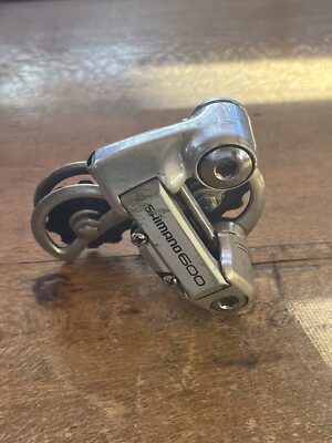 Dérailleur Arrière Shimano 600 Vintage – Cage Courte RD-6207 – Années 80 Vélo Route