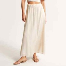 Abercrombie Fitch beige Crinkle Textured plunge skirt Size M NWT 70 msrp