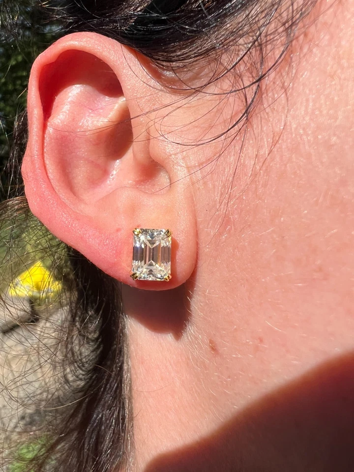 Emerald Cut Real Moissanite Solitaire Stud Earrings 14ct Gold Plated 925 Silver - Image 2 of 4