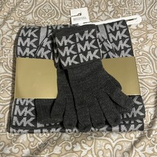 MICHAEL KORS Women's Gray/Metallic Silver LOGO Scarf Beanie Hat Elegant Gift Set