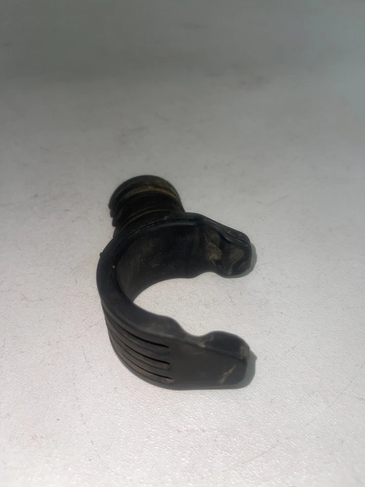 2005 03-15 雅马哈 WR250F 油箱阻尼器 — 第 4/4 张图片