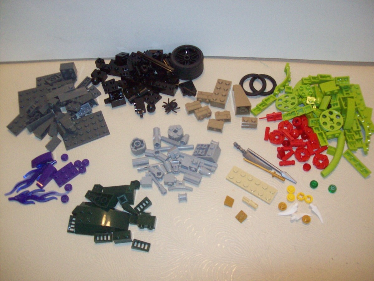 LEGO NINJAGO: Lasha's Bite Cycle (9447) INCOMPLETE SEE PICS FOR