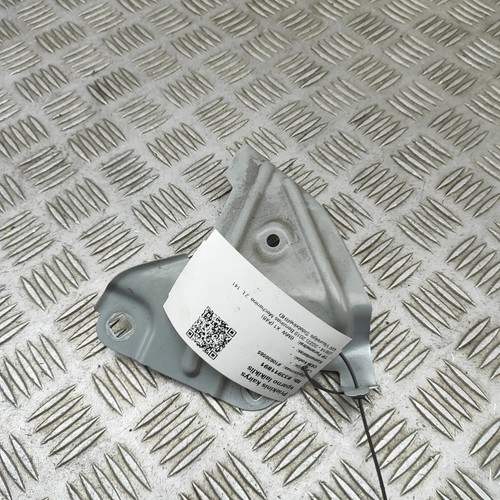 BMW X1 F48 Kotflügelhalter vorne links 7351515 2.0 Benzin 141 kW 2019 33911891