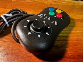 SNK Neo Geo CD Controller &ndash; Original Pad &ndash; Great Condition