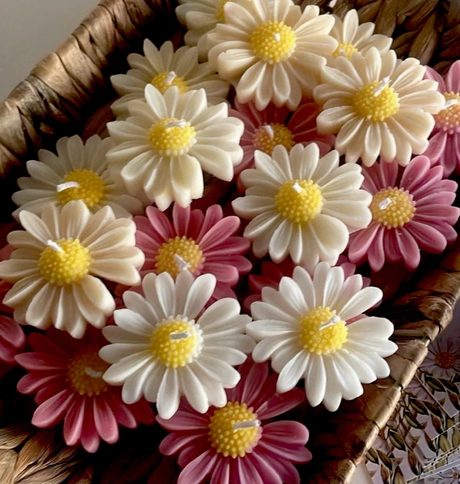 Pack de 6 Velas Flotantes Margarita - Tealights Flores Hechas a Mano para Decoración, Bodas Foto 2 de 4