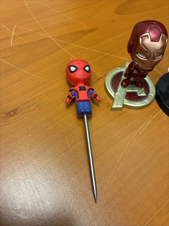 Marvel Deluxe Figurine Set 9 pc Awesome Lot - Image 2 of 4