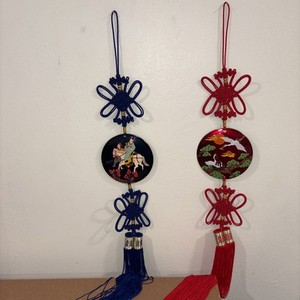 VTG Chinese Lucky Fu Knots Blue/Brass Circle Wall Hanging Decor Pair.