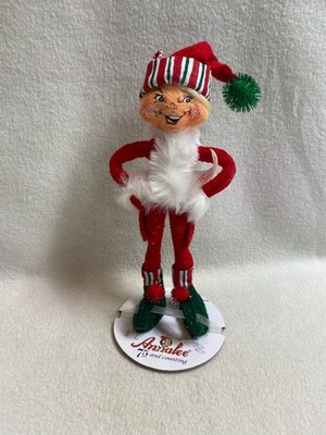 Annalee Dolls - 9'' Smiling Red/Green Christmas Elf (2005)