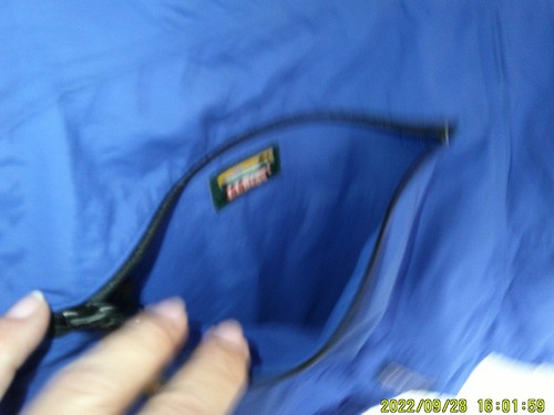 LL BEAN - MAINE STATE LOTTERY UNISEX WINDBREAKER - XL - COLLECTORS ITEM - Picture 6 of 10