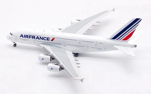A380-861 AIR FRANCE  REG: F-HPJJ W/STAND - AVIATION 400 AV4287 1/400 PRE ORDER - Picture 13 of 15